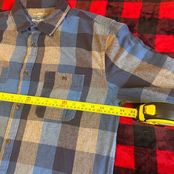 Urban Pipeline Casual Button Down Mens Large Blue Plaid Skater Flannel Shirt - Picture 6 of 7
